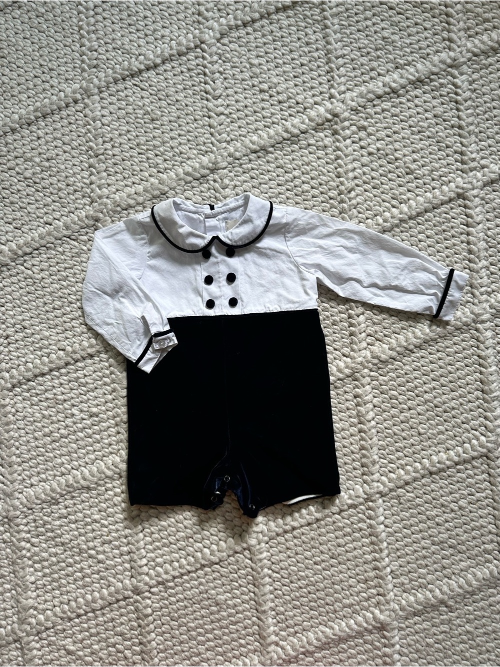 Smockingbird White and navy Infant Velvet Romper with Navy Piping
